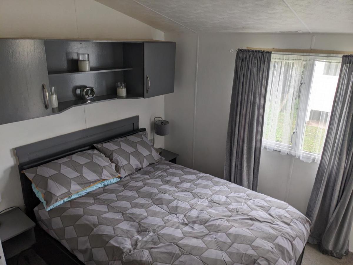 Static Caravan On Lady'S Mile Holiday Park Dawlish Extérieur photo